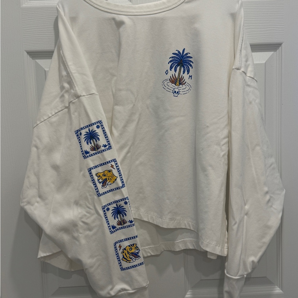 Cropped Long Sleeve Octopied Mind Tee